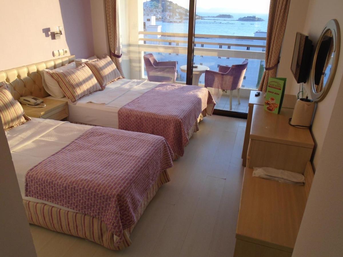 Esat 3* Kusadası